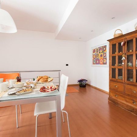 B&B La Corte Mese Exterior foto