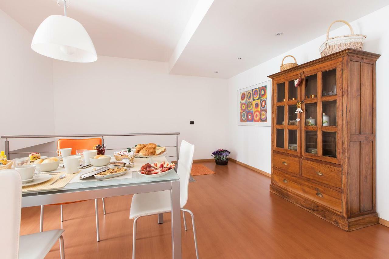 B&B La Corte Mese Exterior foto